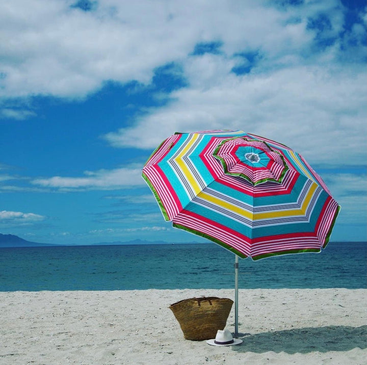 How to Choose the Best Beach Umbrella - Beachkit