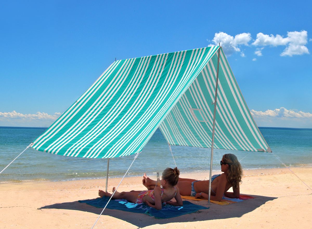 sombrilla-sorteo-holamama3  Beach shade, Beach tent, French stripes